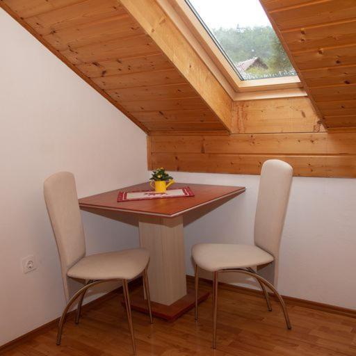 Guest House Ema Црни-Луг Экстерьер фото