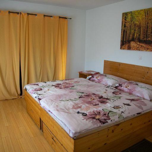 Guest House Ema Црни-Луг Экстерьер фото